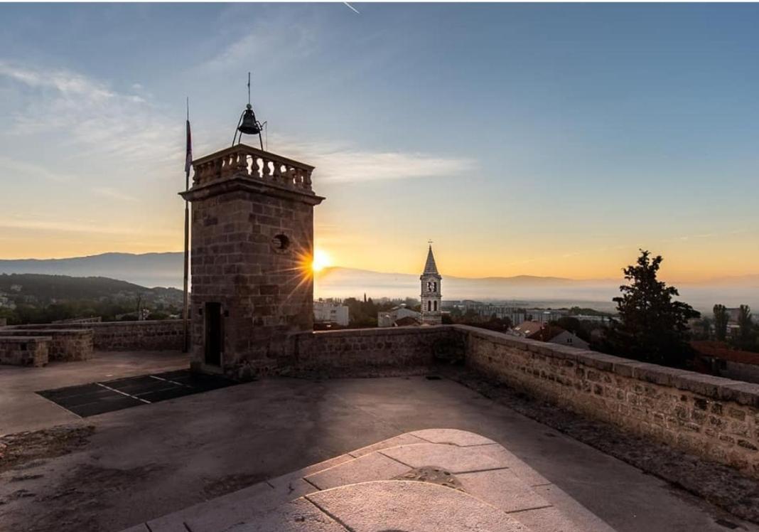 Kuca Za Odmor Sika Villa Sinj Exteriör bild